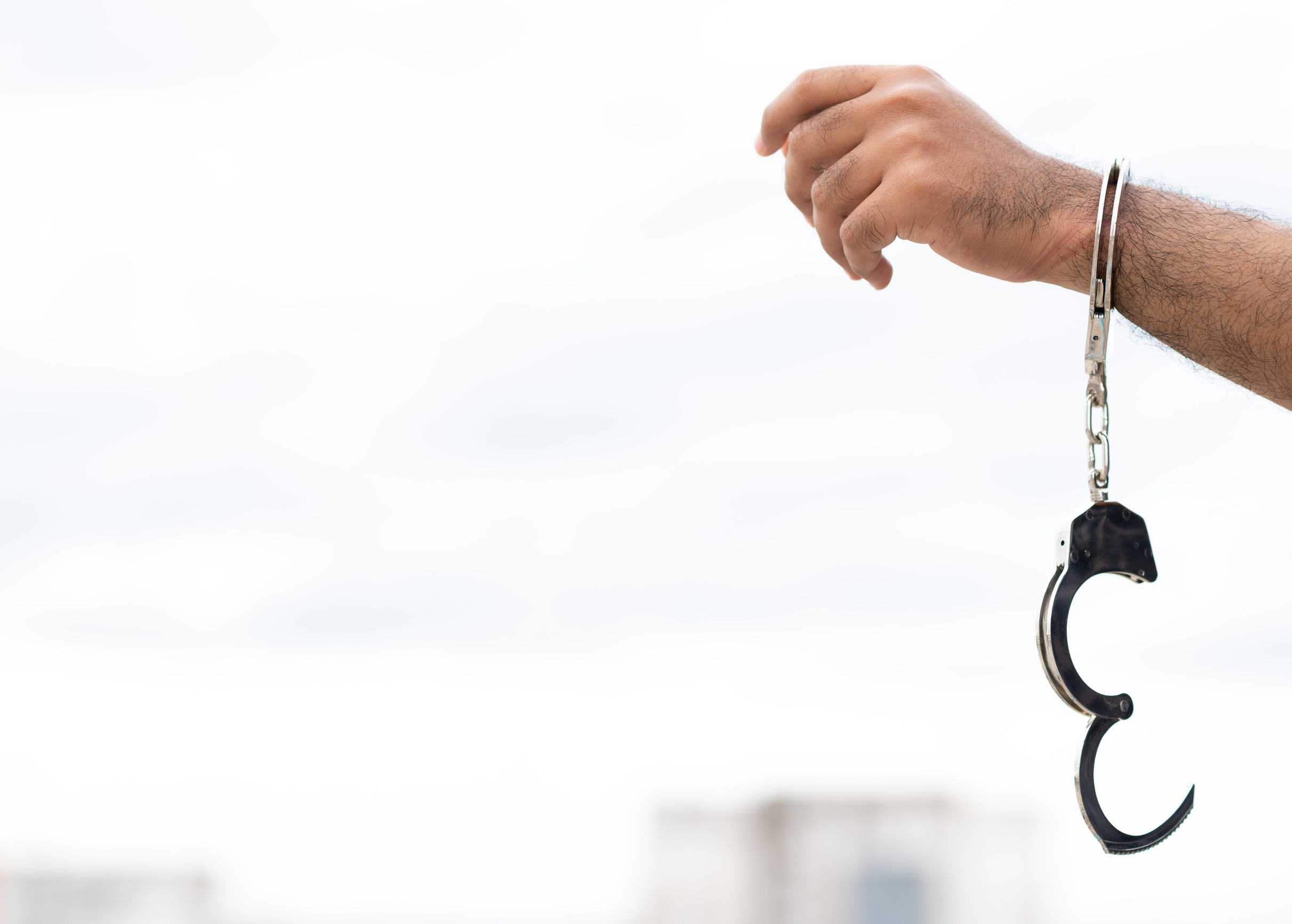 5 Practical Steps to Bail Someone Out of Jail Without Cash